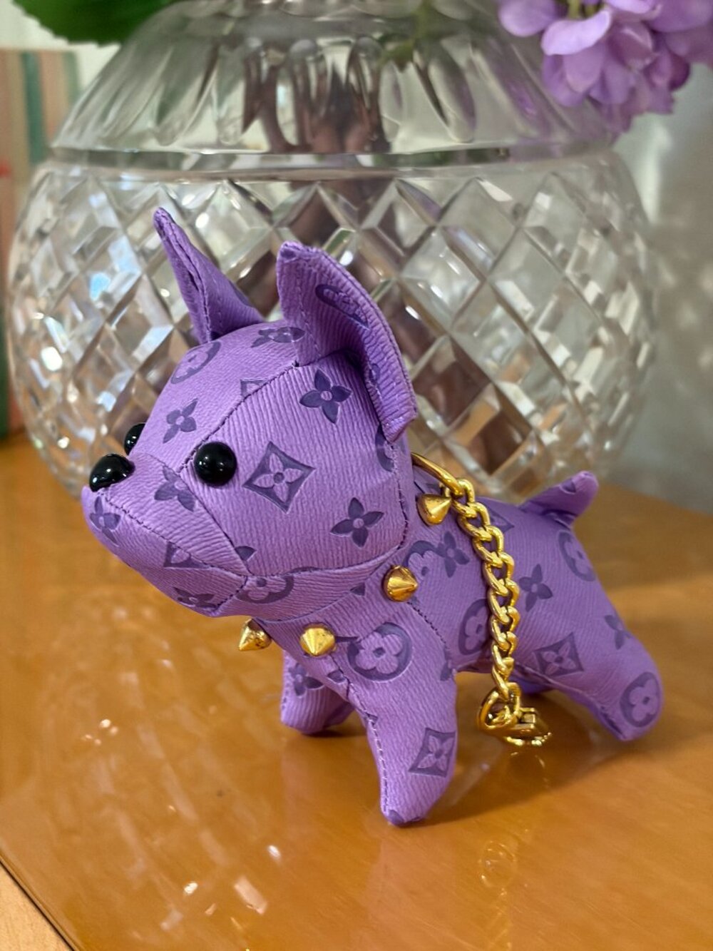 FRENCHI BULLDOG IN LAVENDER - BAGCHARM